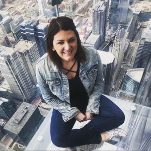 Meet your Posher, Melissa